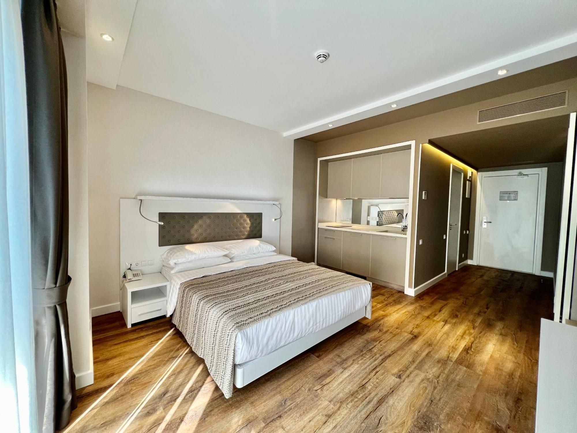 My Sunshine Apartments In Batumi Exterior photo