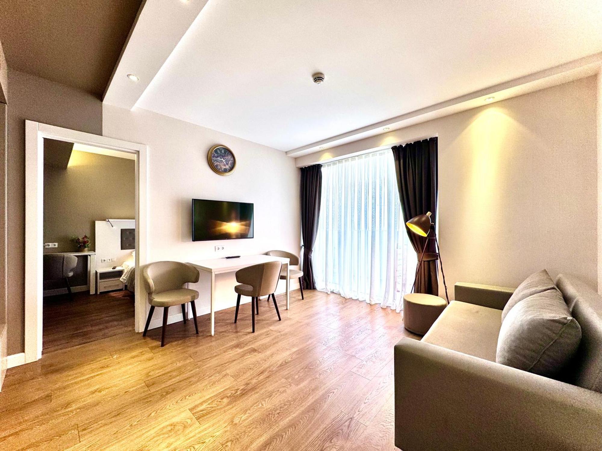 My Sunshine Apartments In Batumi Exterior photo