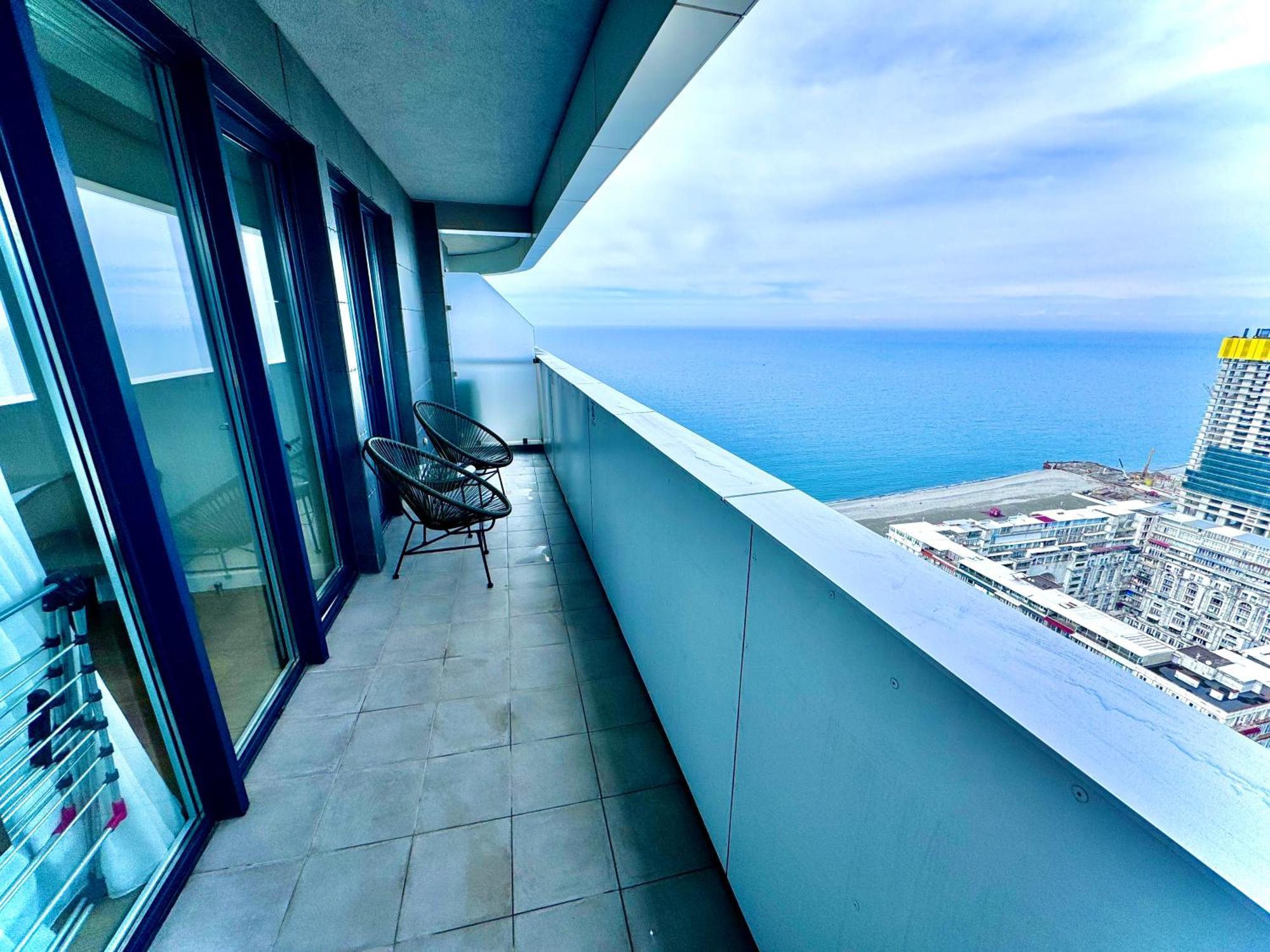 My Sunshine Apartments In Batumi Exterior photo
