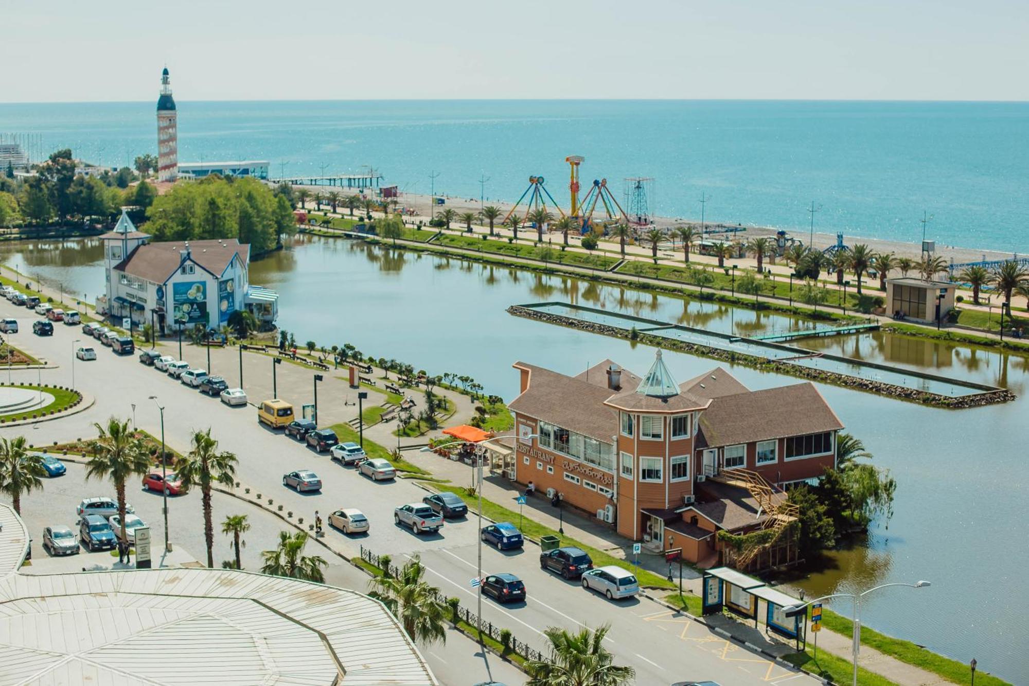 My Sunshine Apartments In Batumi Exterior photo