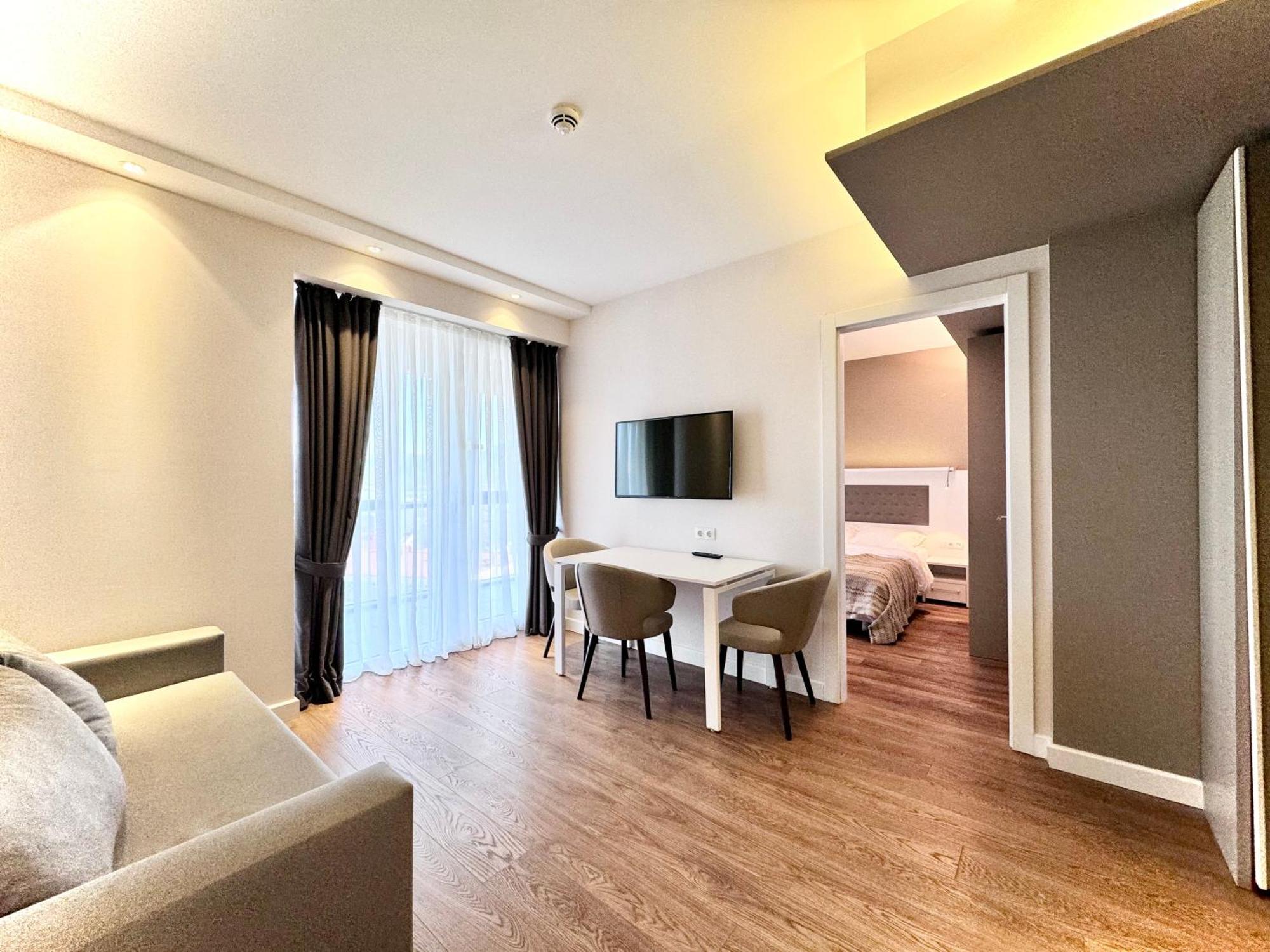 My Sunshine Apartments In Batumi Exterior photo