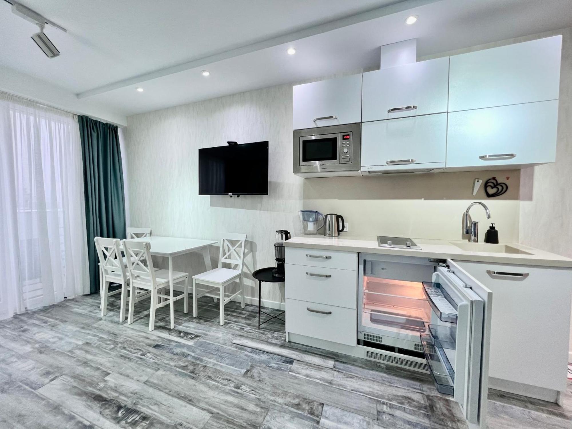 My Sunshine Apartments In Batumi Exterior photo