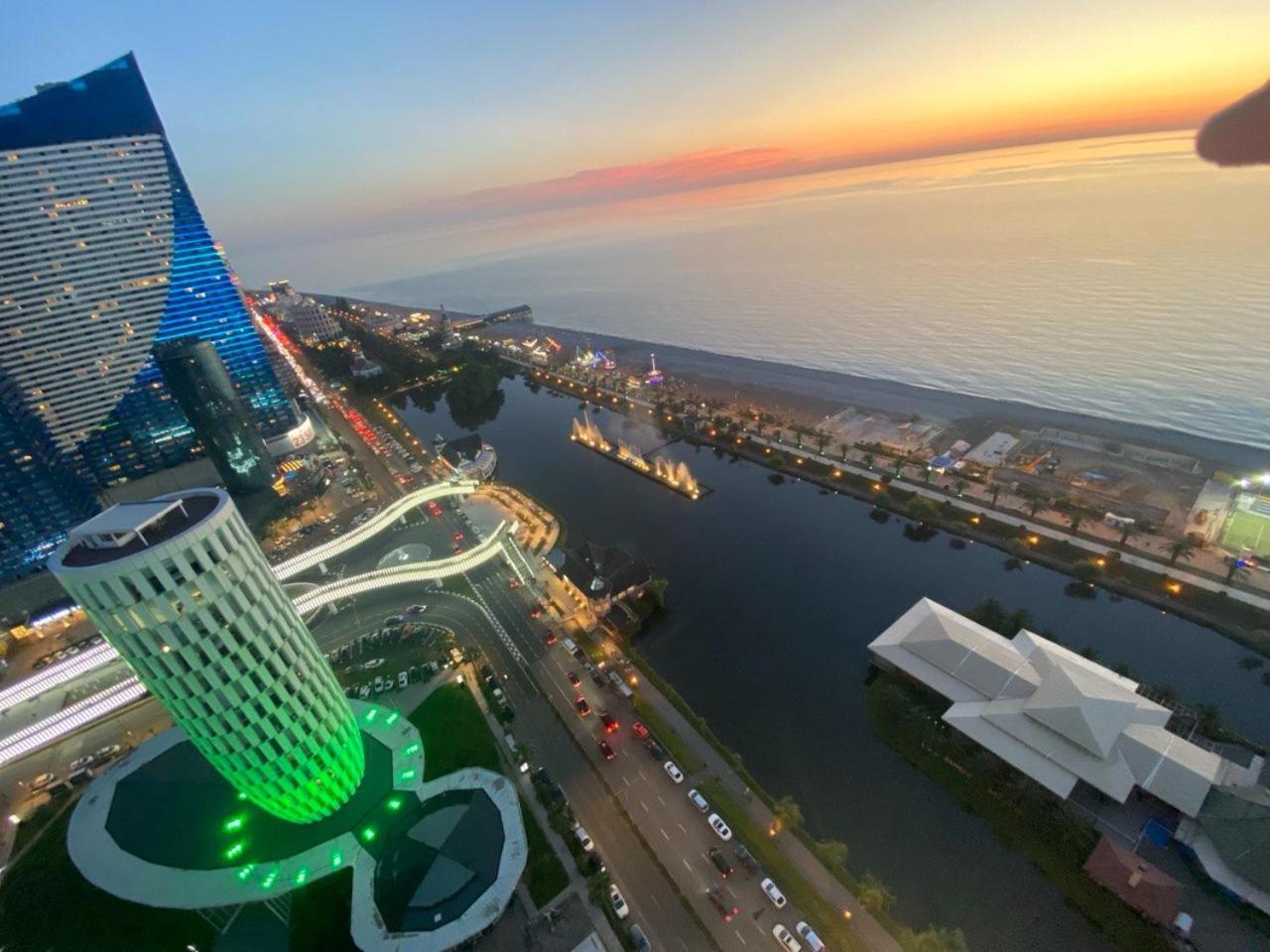 My Sunshine Apartments In Batumi Exterior photo