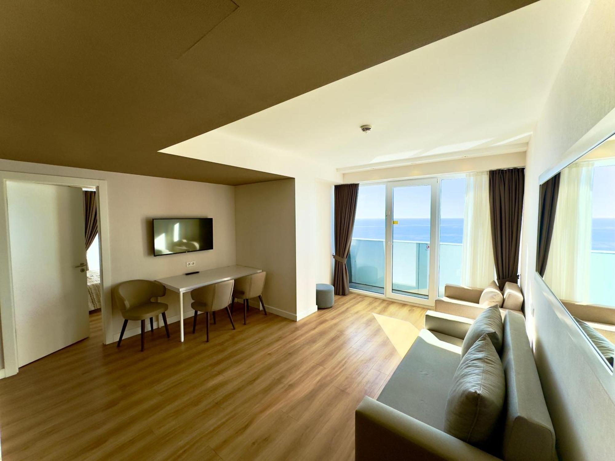 My Sunshine Apartments In Batumi Exterior photo